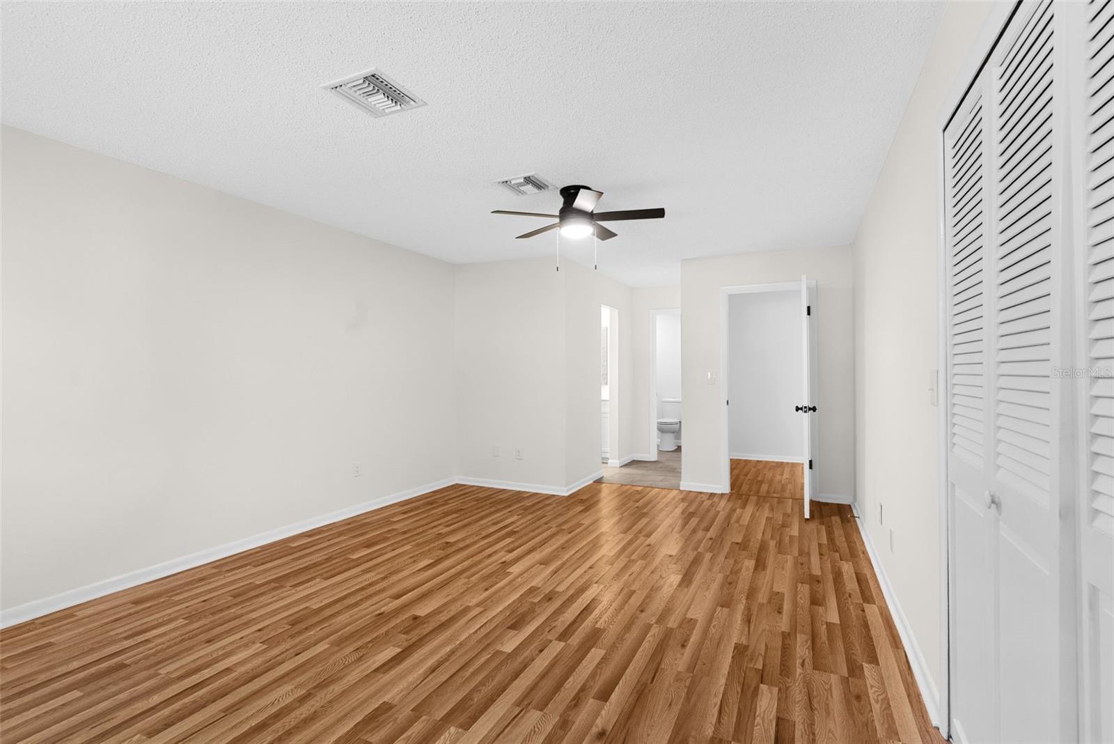 GOLF VIEW TWNHS INC - Residential