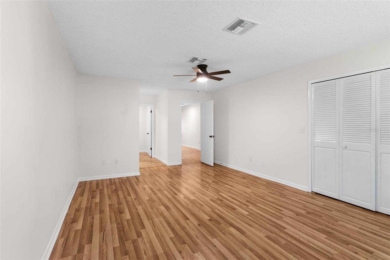 GOLF VIEW TWNHS INC - Residential