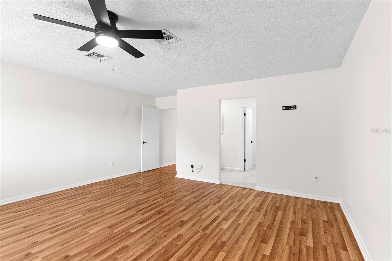 GOLF VIEW TWNHS INC - Residential