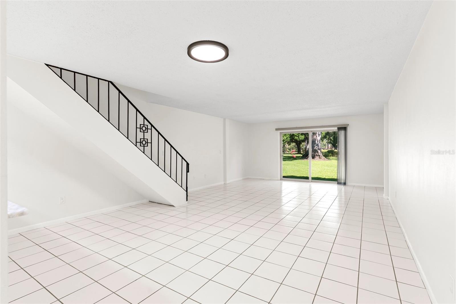 GOLF VIEW TWNHS INC - Residential