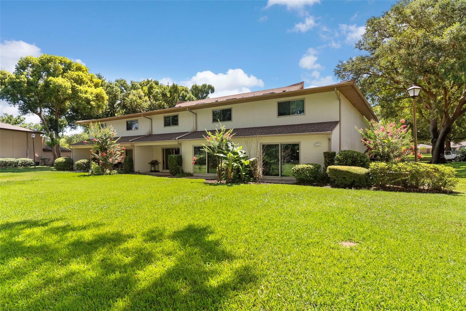 GOLF VIEW TWNHS INC - Residential