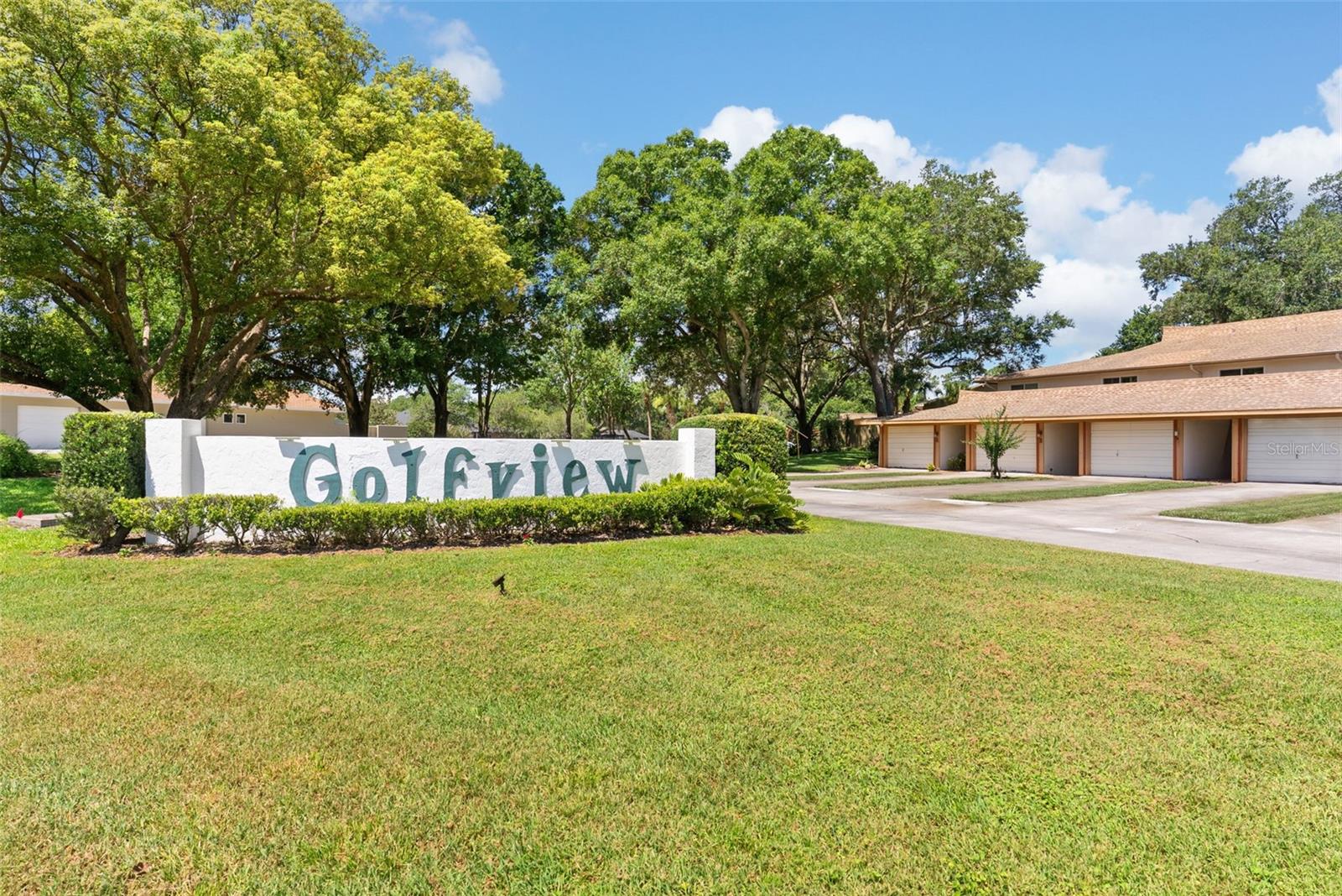 GOLF VIEW TWNHS INC - Residential