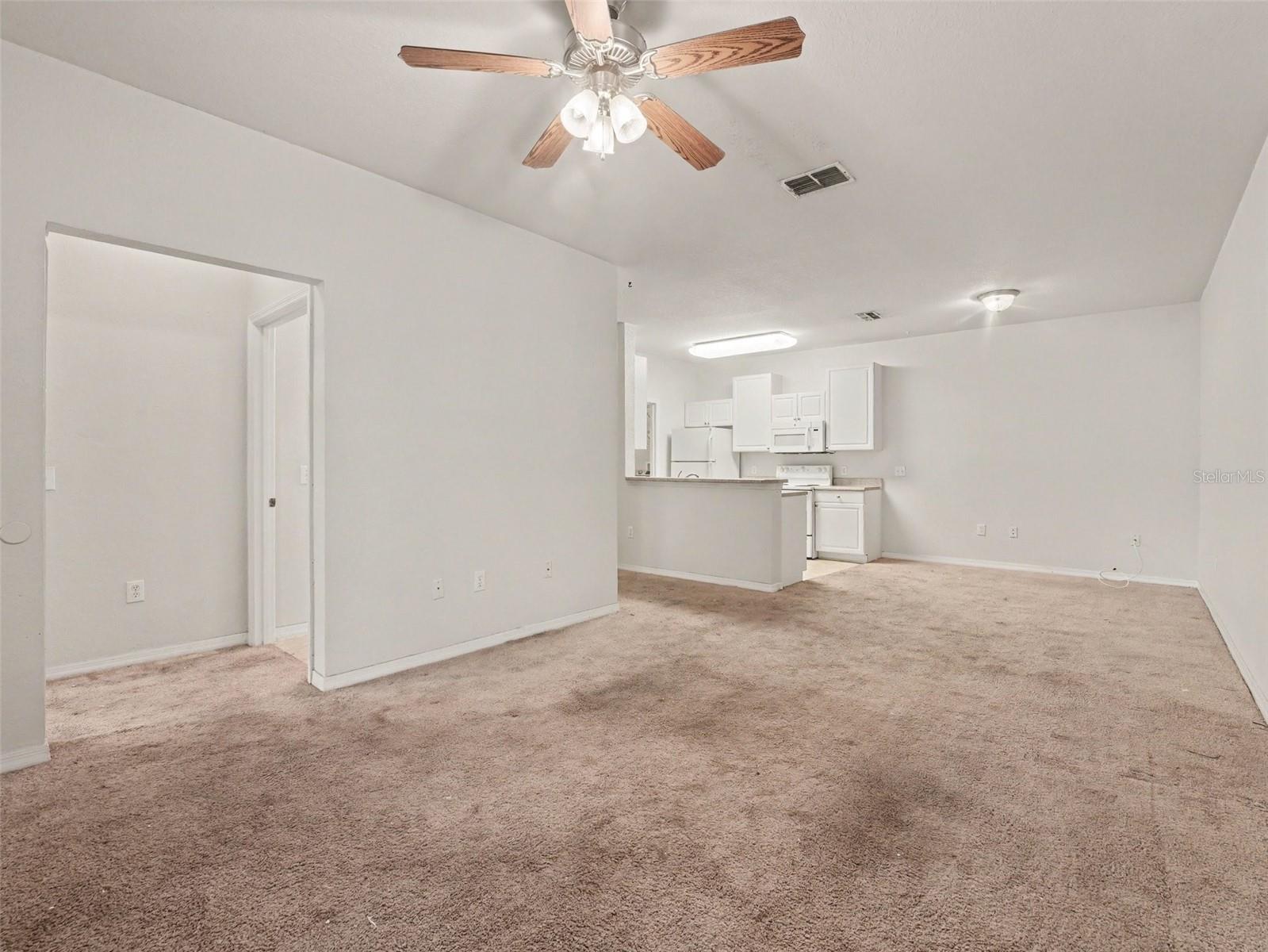 VILLAS AT SOUTHERN DUNES CONDO - Residential