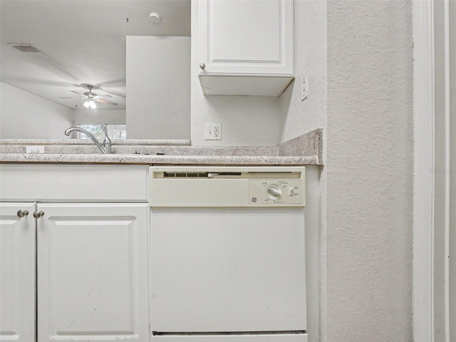 VILLAS AT SOUTHERN DUNES CONDO - Residential