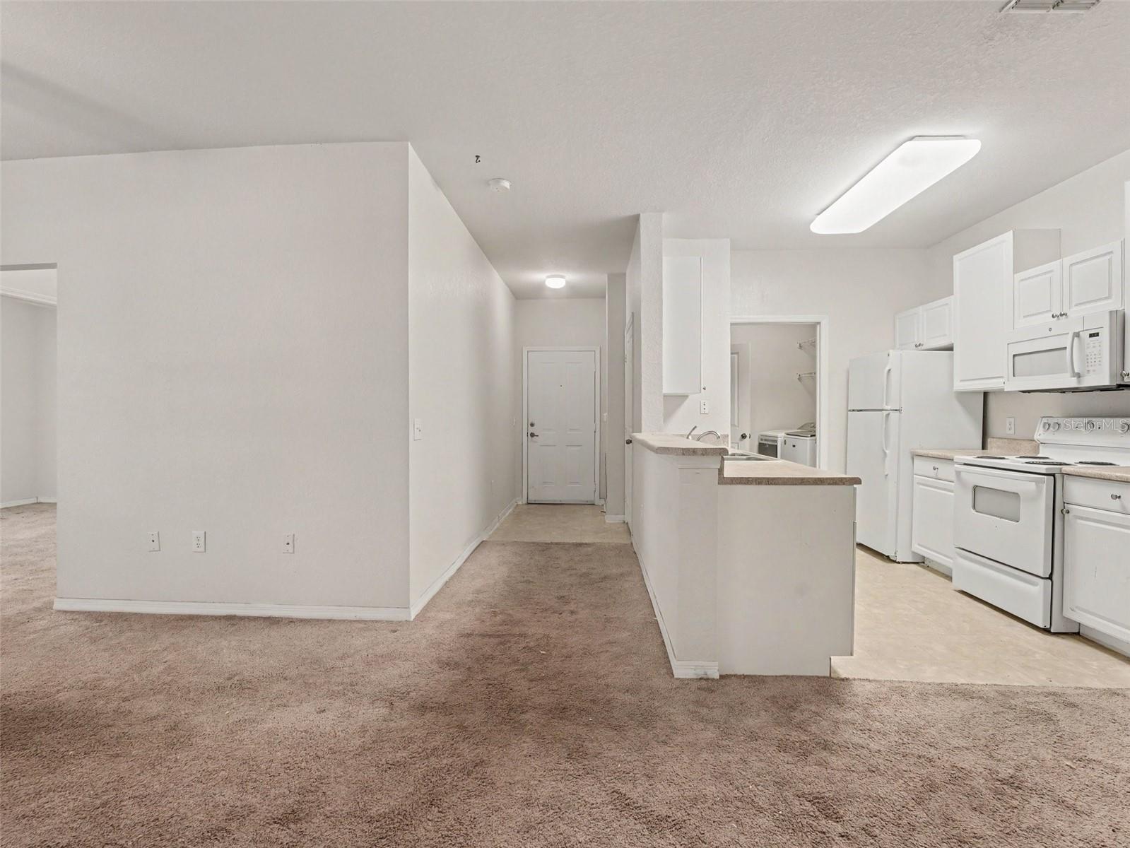 VILLAS AT SOUTHERN DUNES CONDO - Residential
