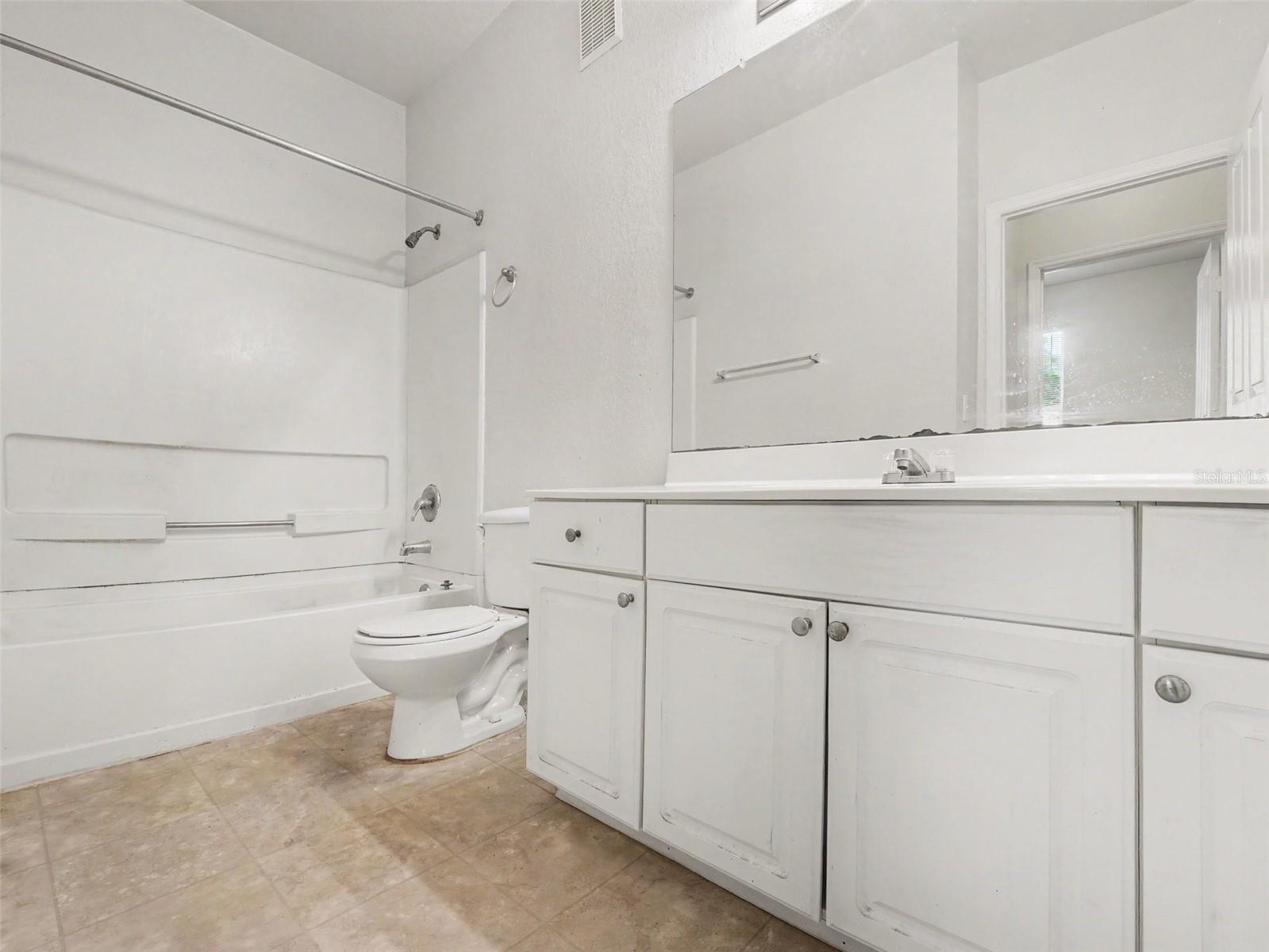 VILLAS AT SOUTHERN DUNES CONDO - Residential