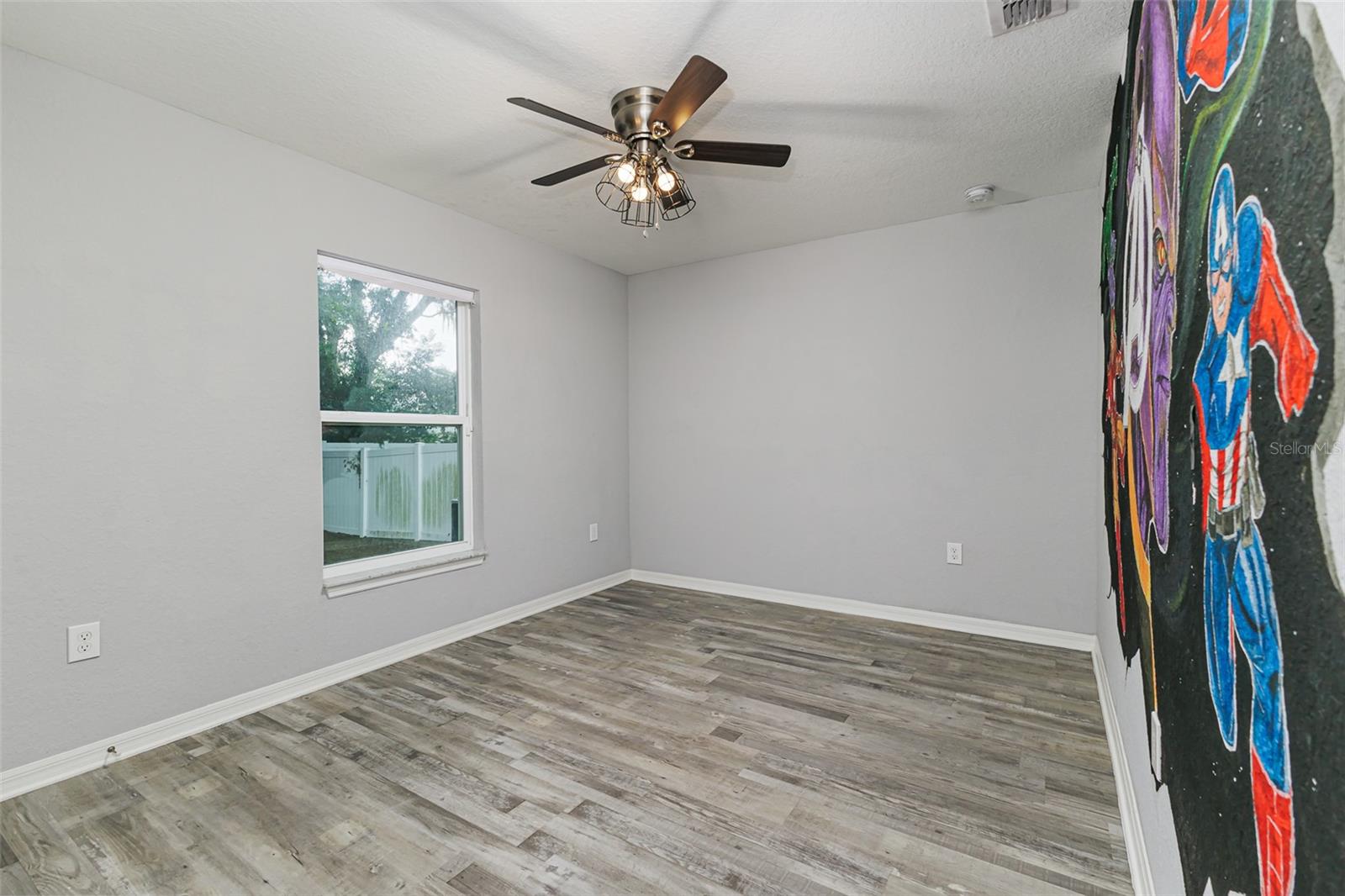 TOWER PALMS - Residential