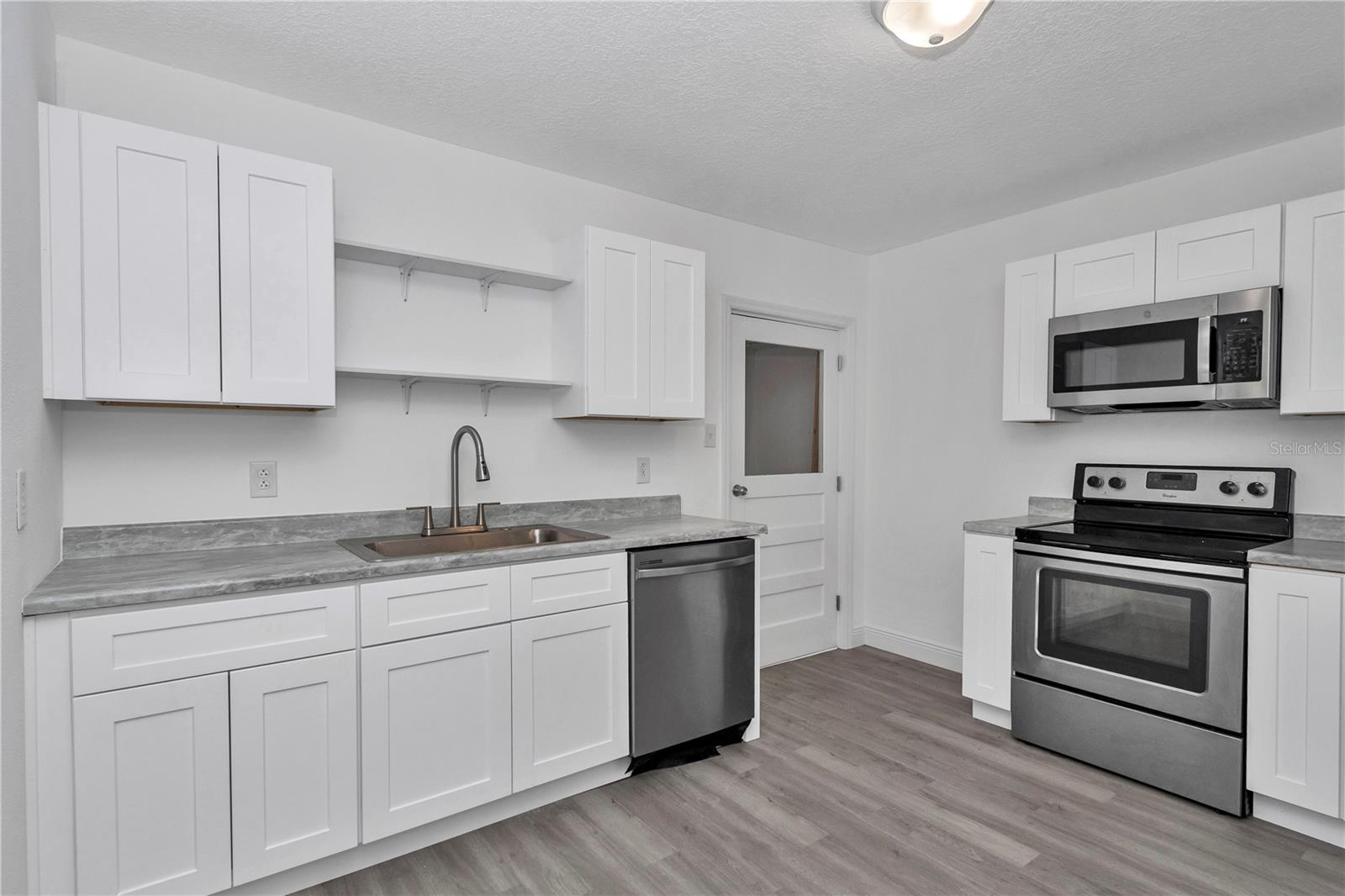 COUNTRY CLUB ADD - Residential