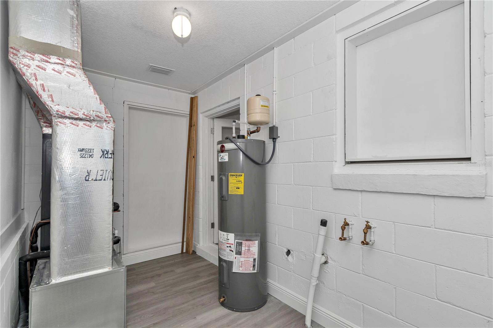 COUNTRY CLUB ADD - Residential