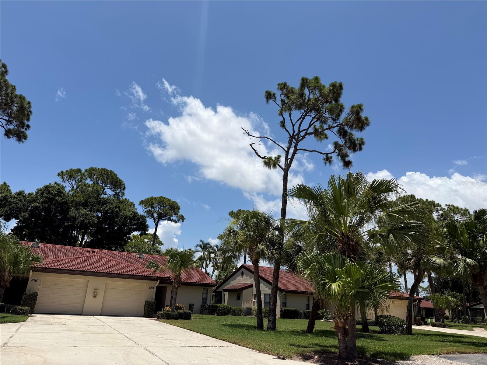 VILLAGE DES PINS II - Residential