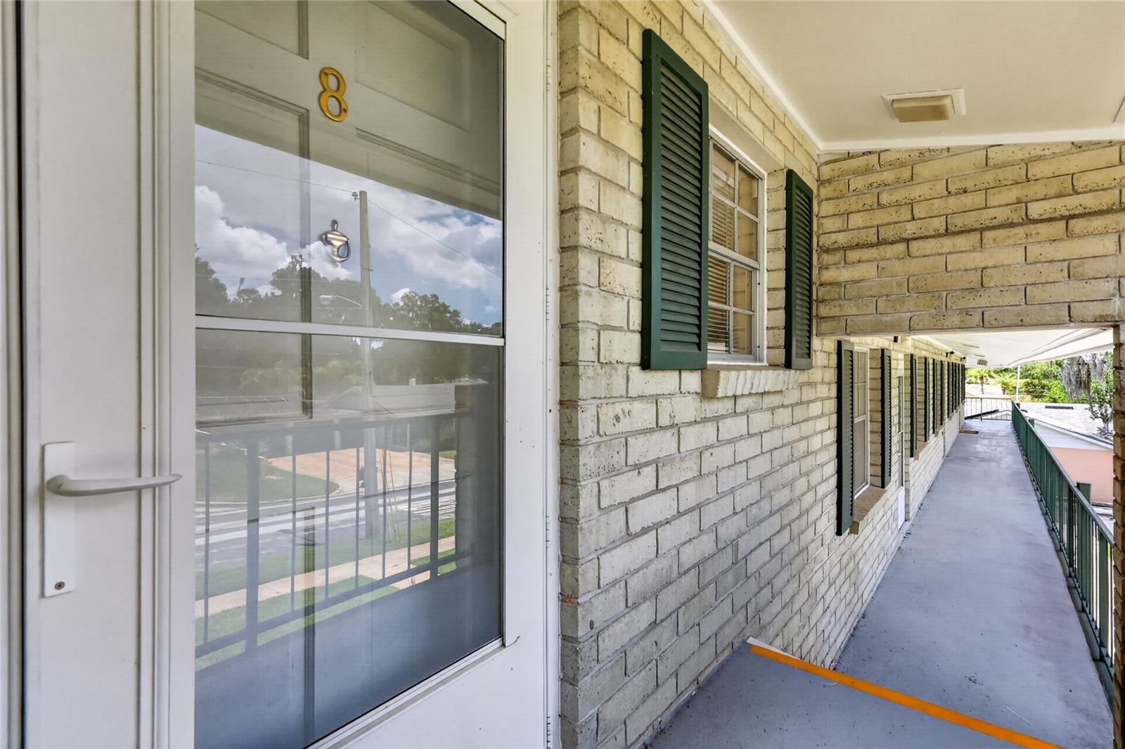 MOUNT DORA COLONIAL ARMS CONDO - Residential