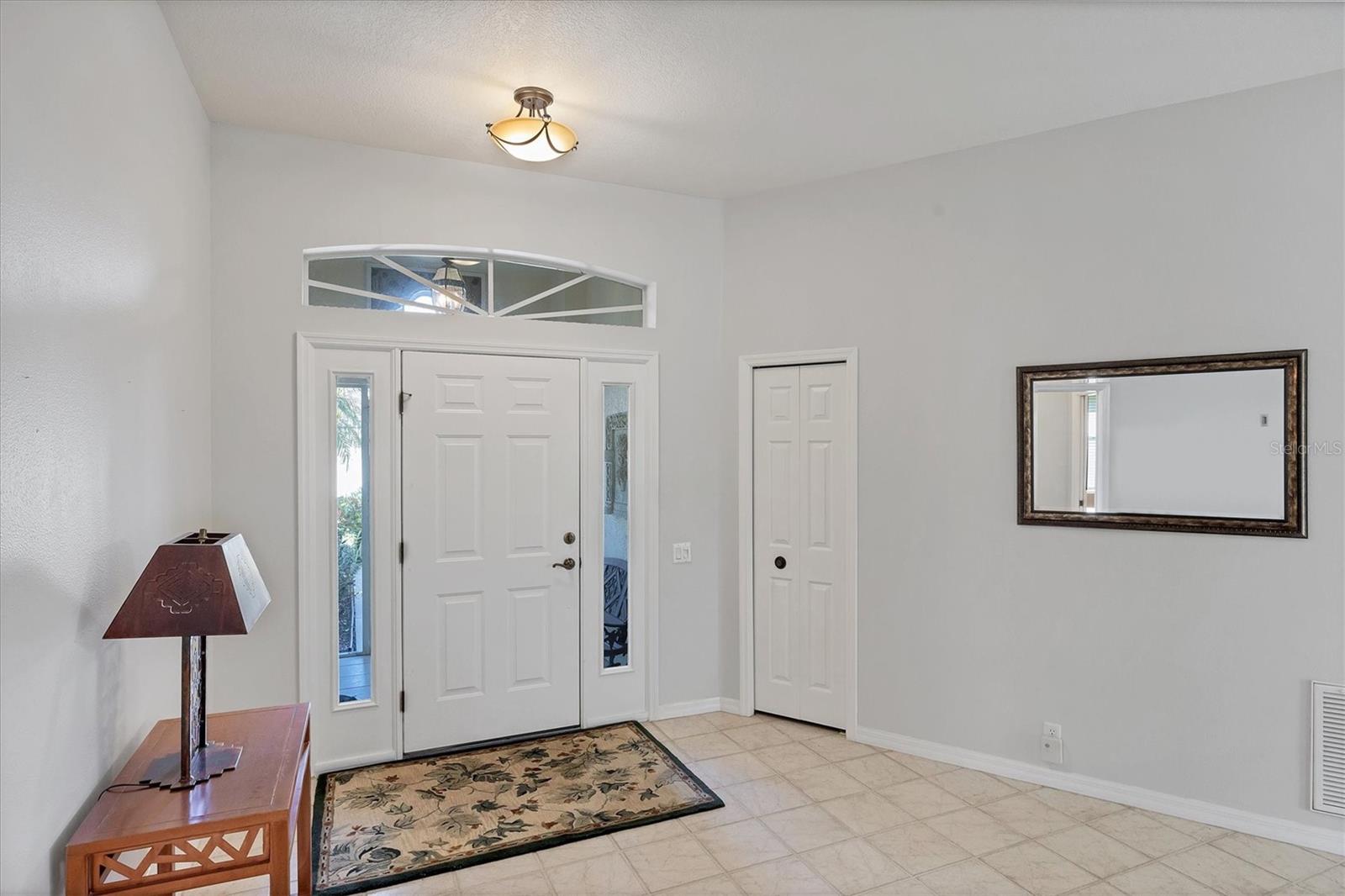 PELICAN POINTE GOLF & COUNTRY CLUB - Residential