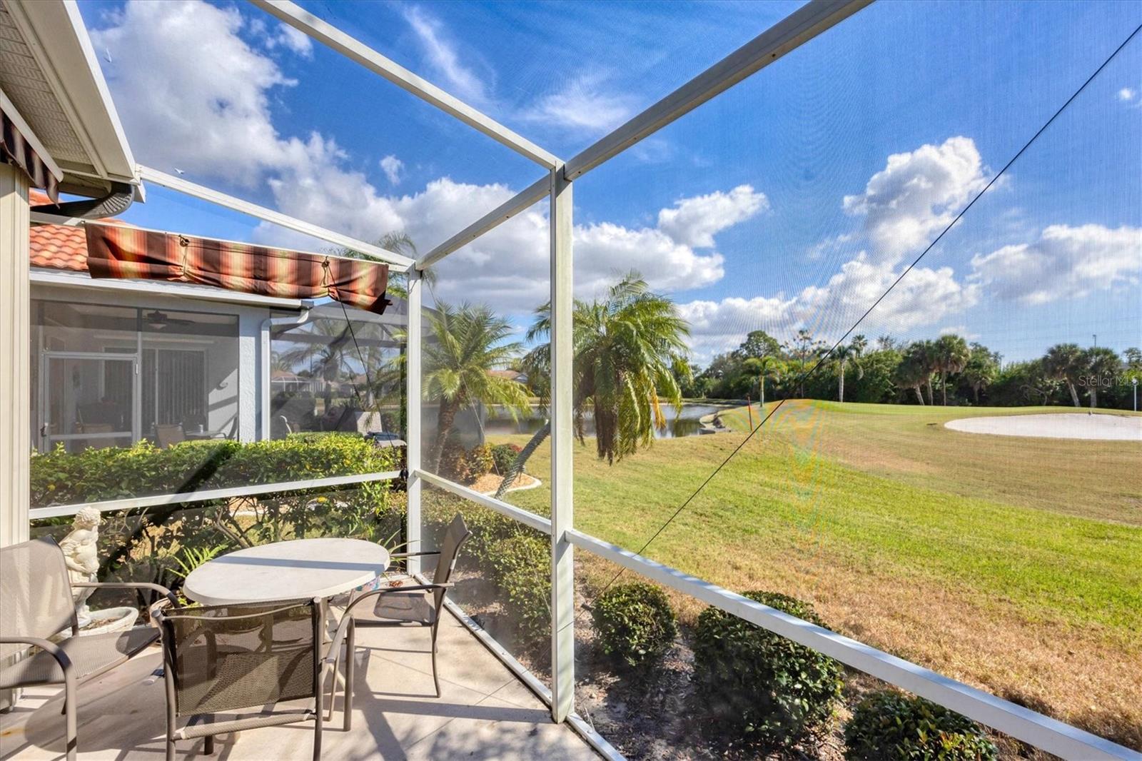 PELICAN POINTE GOLF & COUNTRY CLUB - Residential