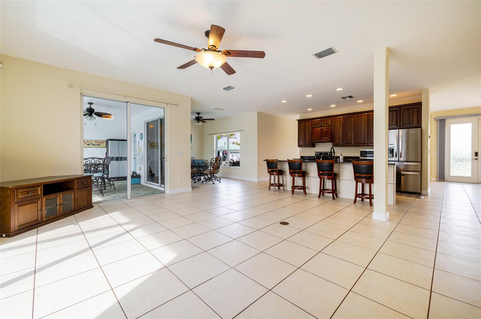 FT MYERS SHORES - Residential