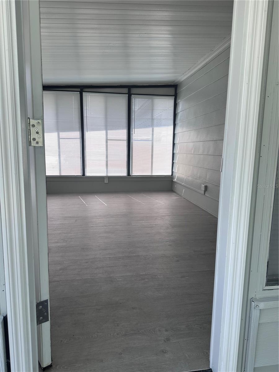 ZELLWOOD STATION COOP MH PARK - Residential