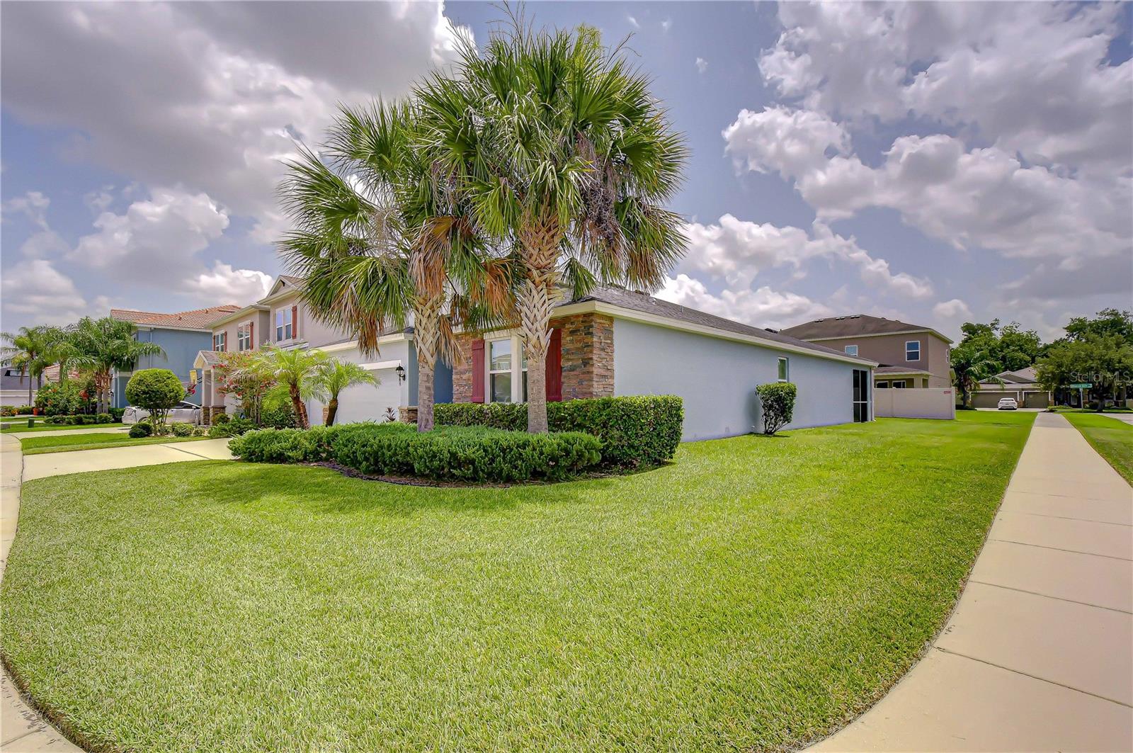 RIVERSIDE BLUFFS - Residential