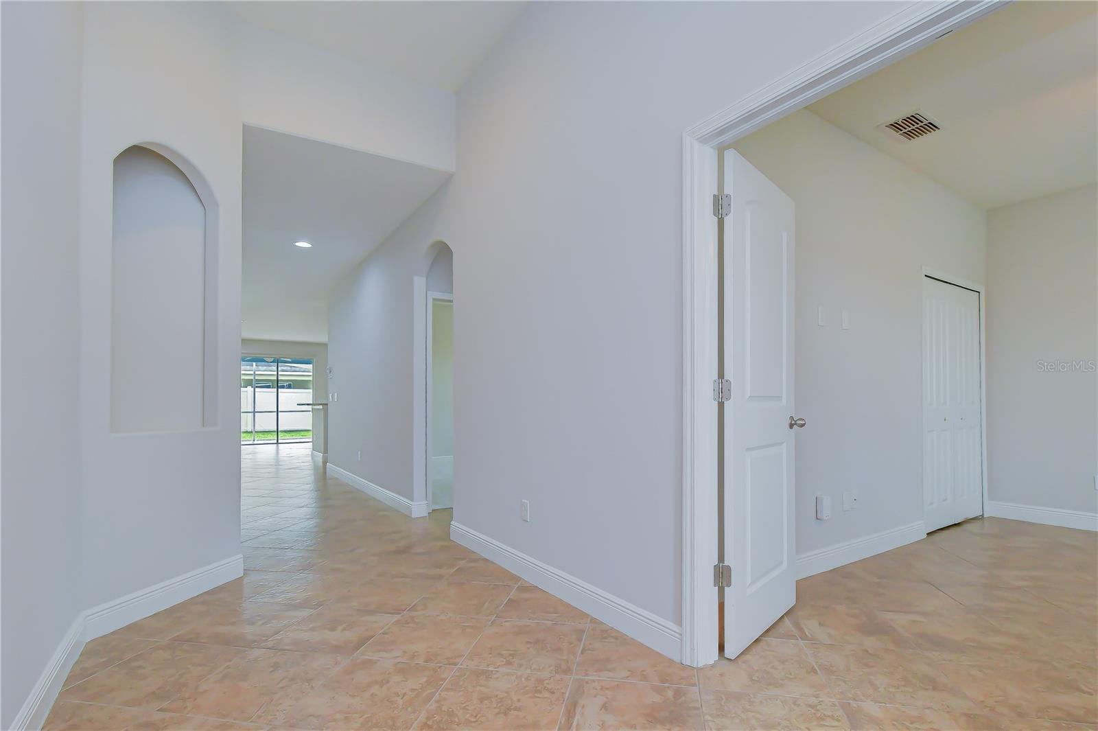 RIVERSIDE BLUFFS - Residential
