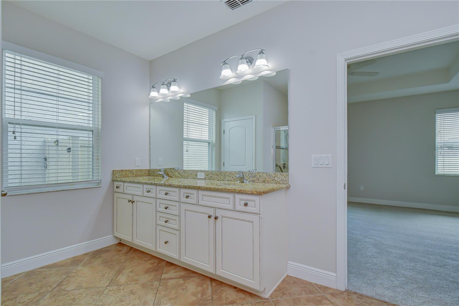 RIVERSIDE BLUFFS - Residential