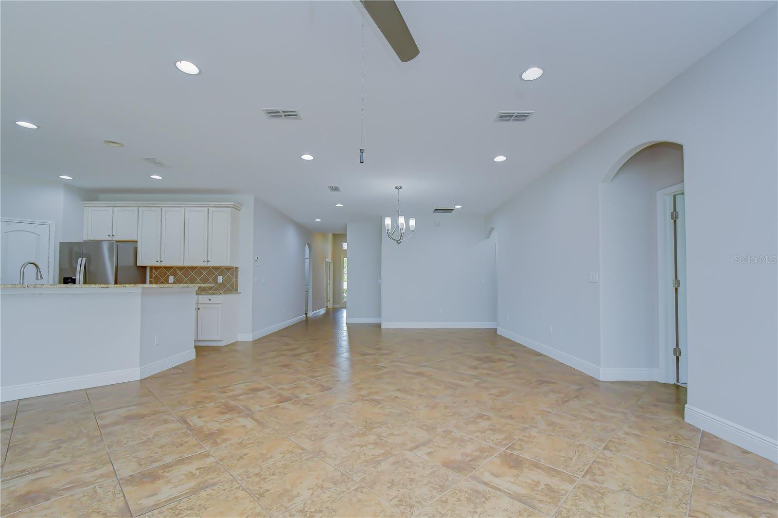 RIVERSIDE BLUFFS - Residential