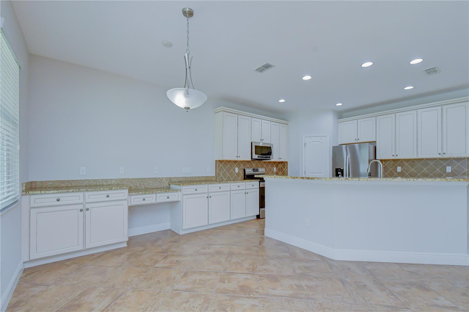 RIVERSIDE BLUFFS - Residential