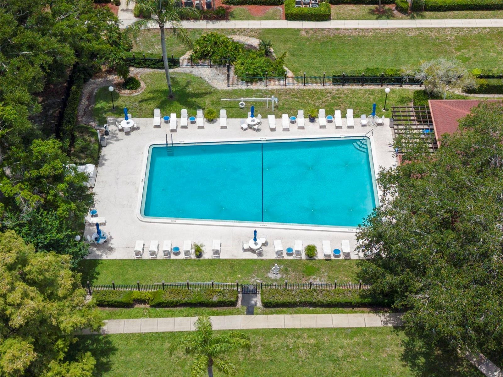 INVERNESS CONDO - Residential