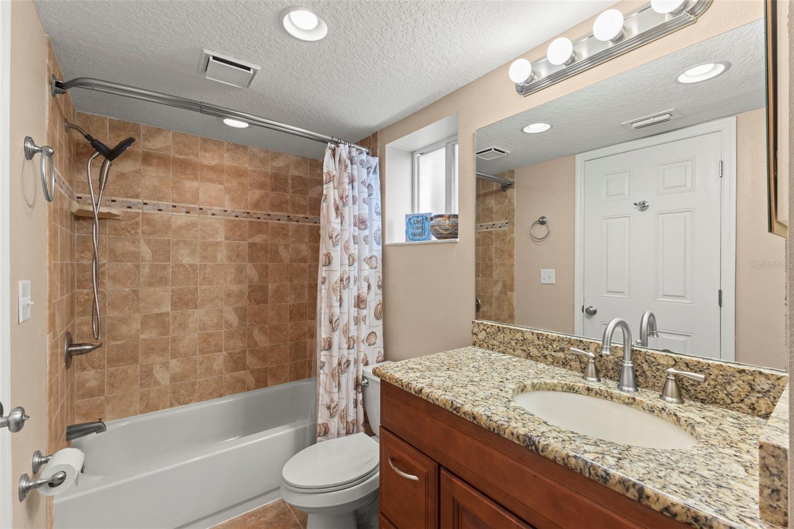 INVERNESS CONDO - Residential