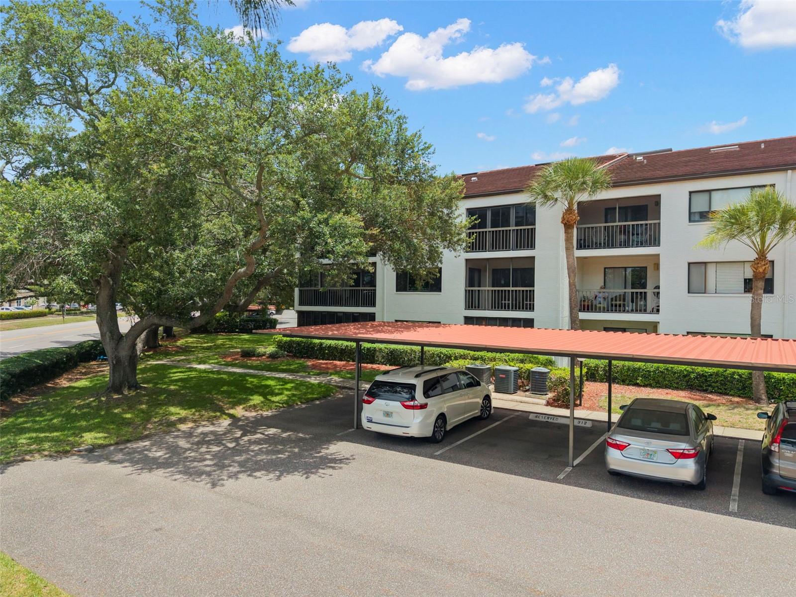 INVERNESS CONDO - Residential