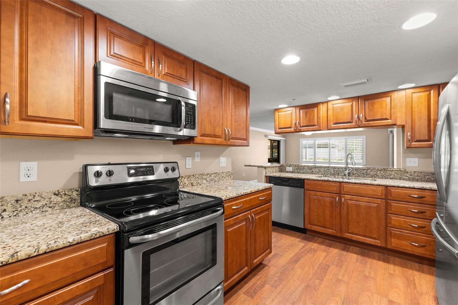INVERNESS CONDO - Residential