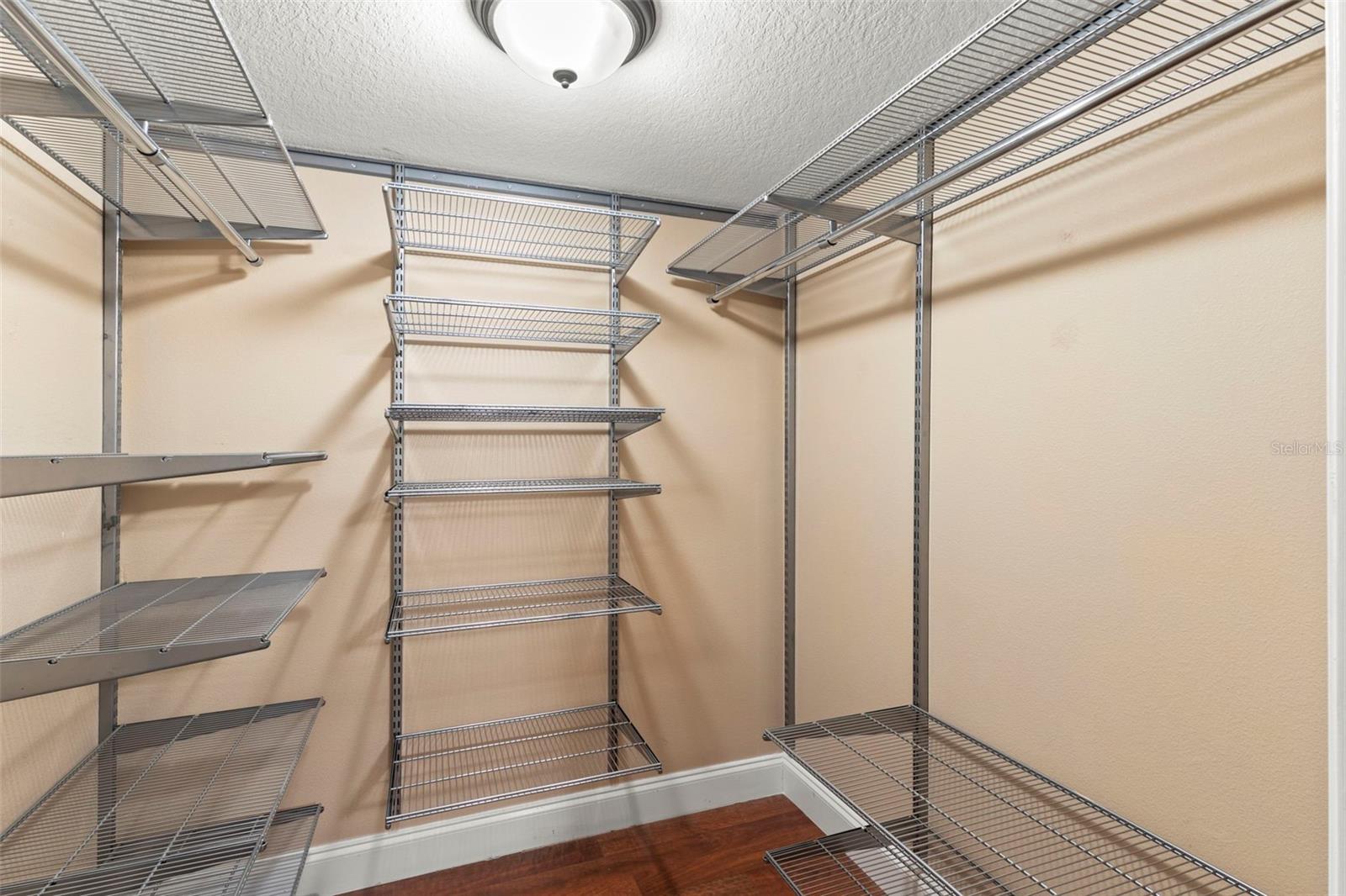 INVERNESS CONDO - Residential