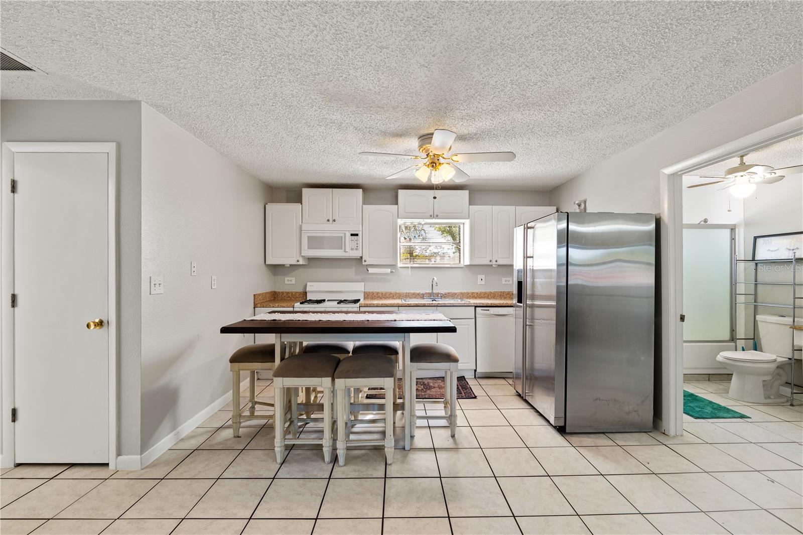 UNPLATTED - Residential Lease