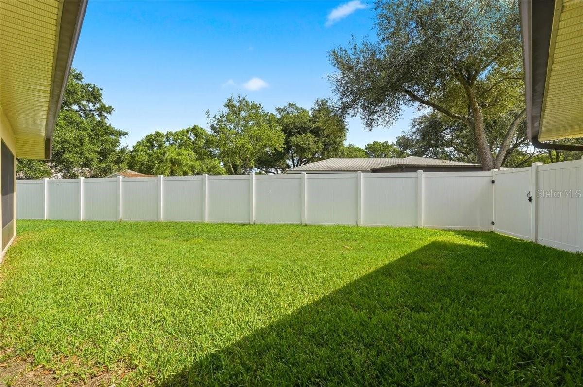 HIGHLAND LAKE ESTS-FLA - Residential