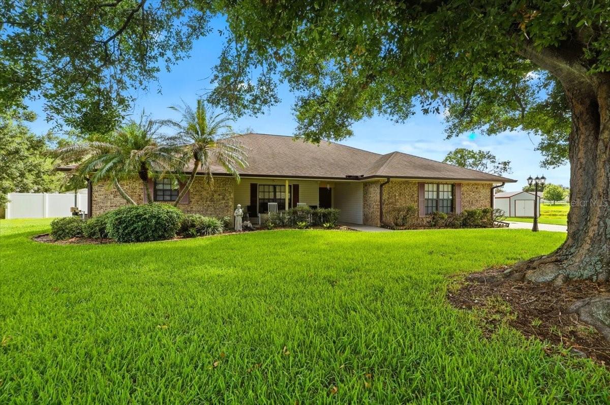 HIGHLAND LAKE ESTS-FLA - Residential