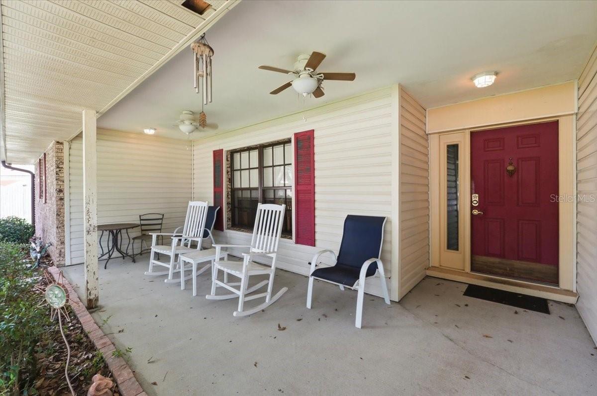 HIGHLAND LAKE ESTS-FLA - Residential