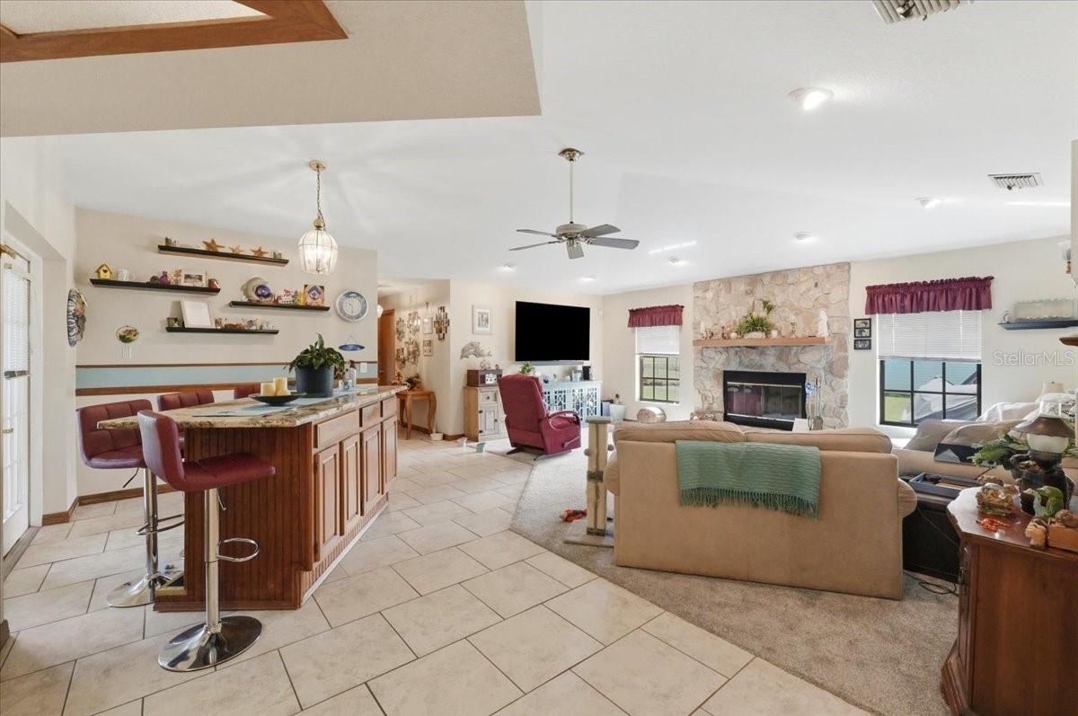 HIGHLAND LAKE ESTS-FLA - Residential