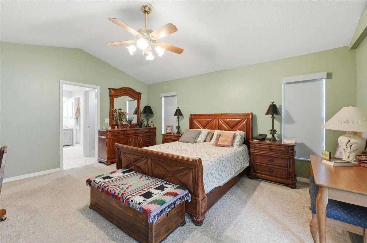 HIGHLAND LAKE ESTS-FLA - Residential