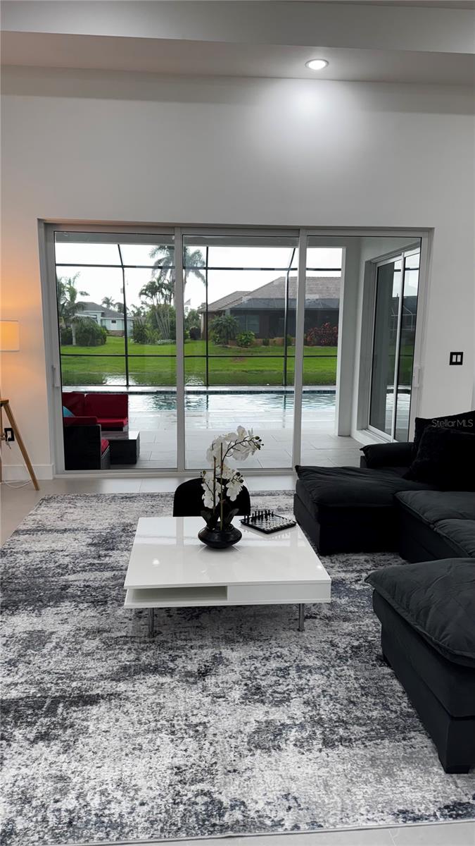ROTONDA WEST PINE VLY - Residential Lease