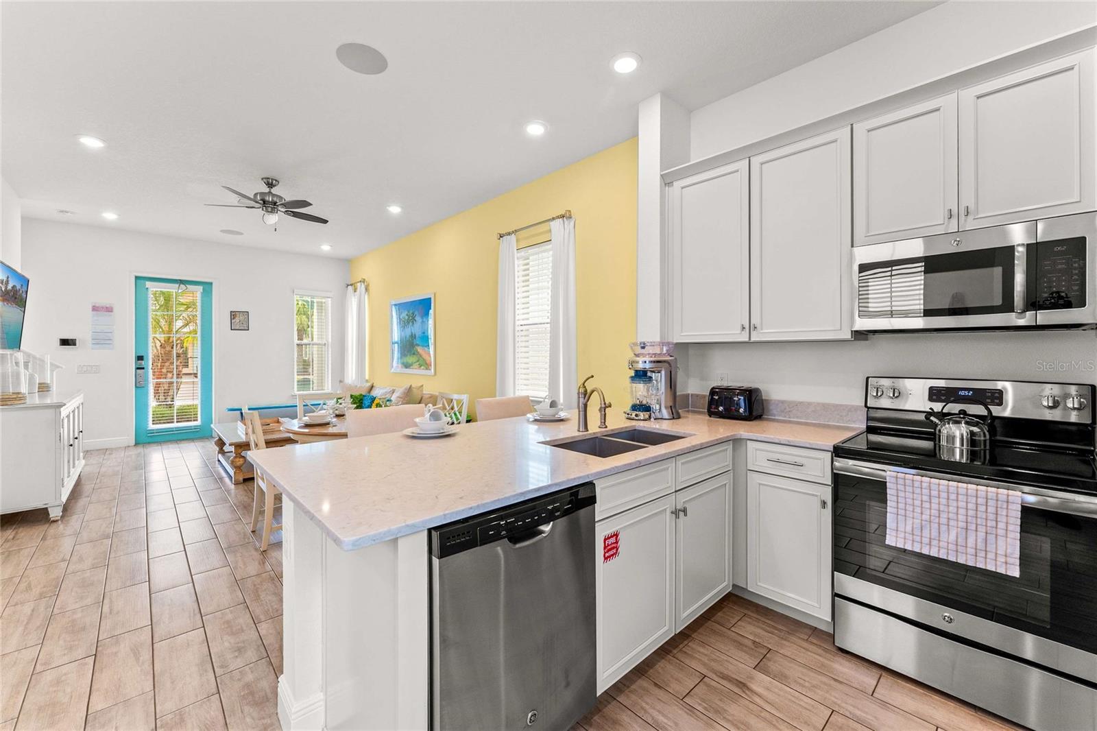 ROLLING OAKS PH 5 - Residential Lease