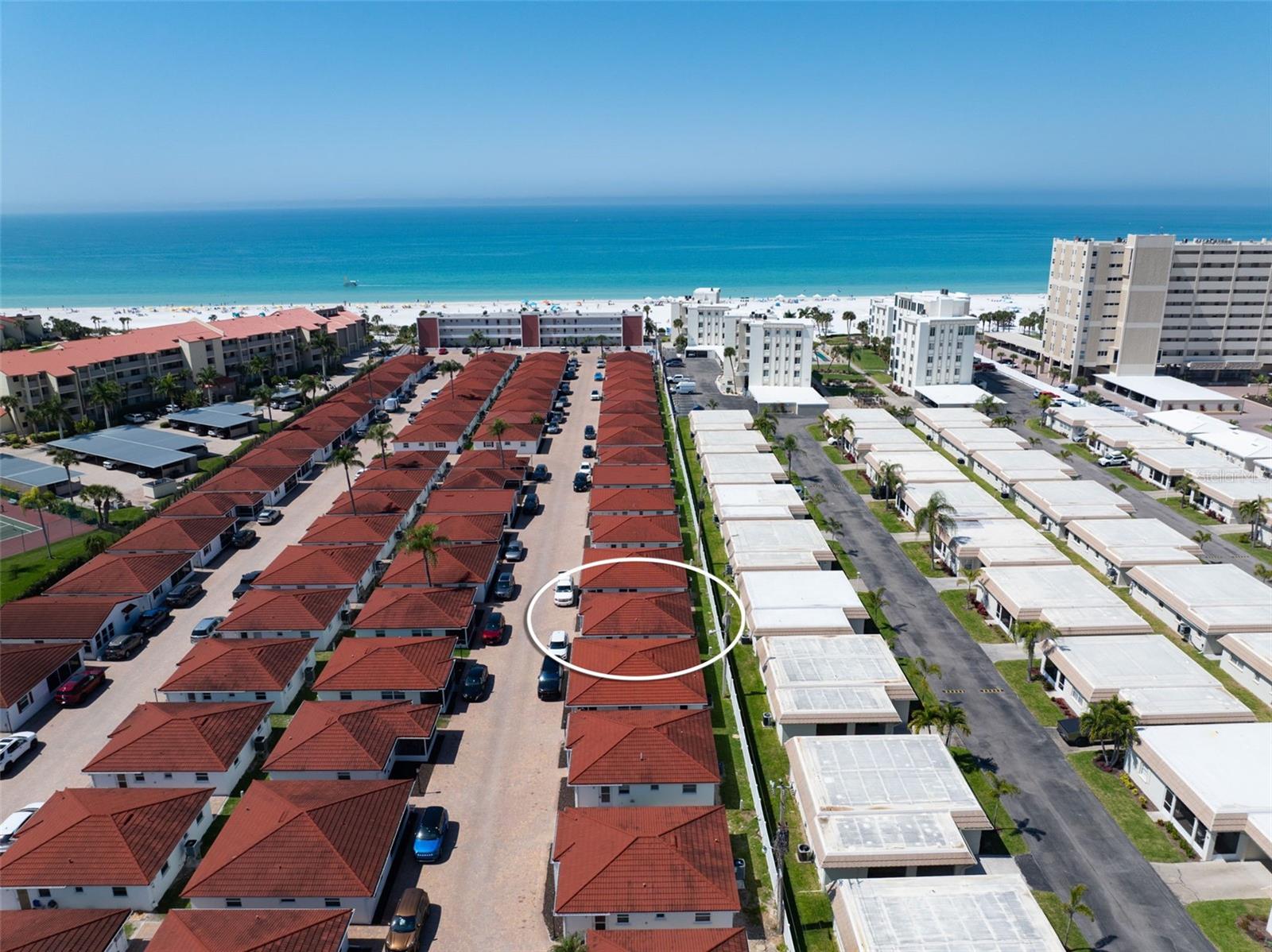 CASA BLANCA VILLAS - Residential