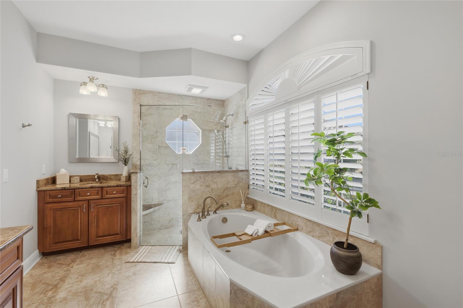 LINKS AT PALM-AIRE - Residential