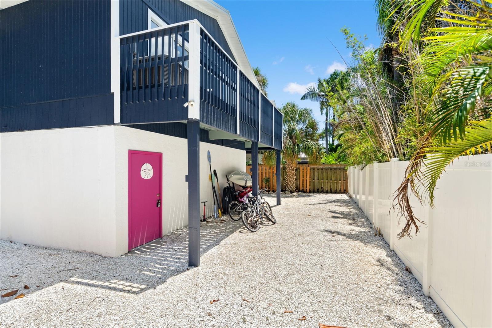 EDGEMERE - Residential