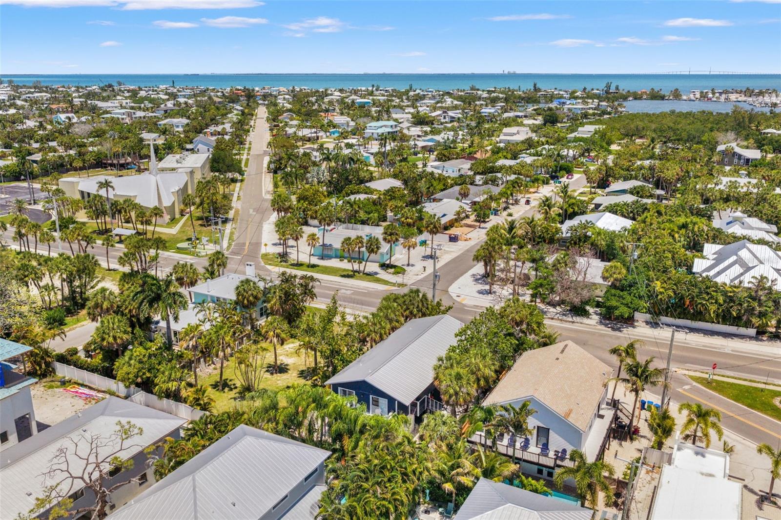 EDGEMERE - Residential