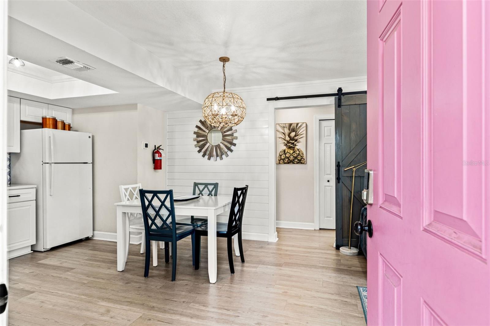 EDGEMERE - Residential