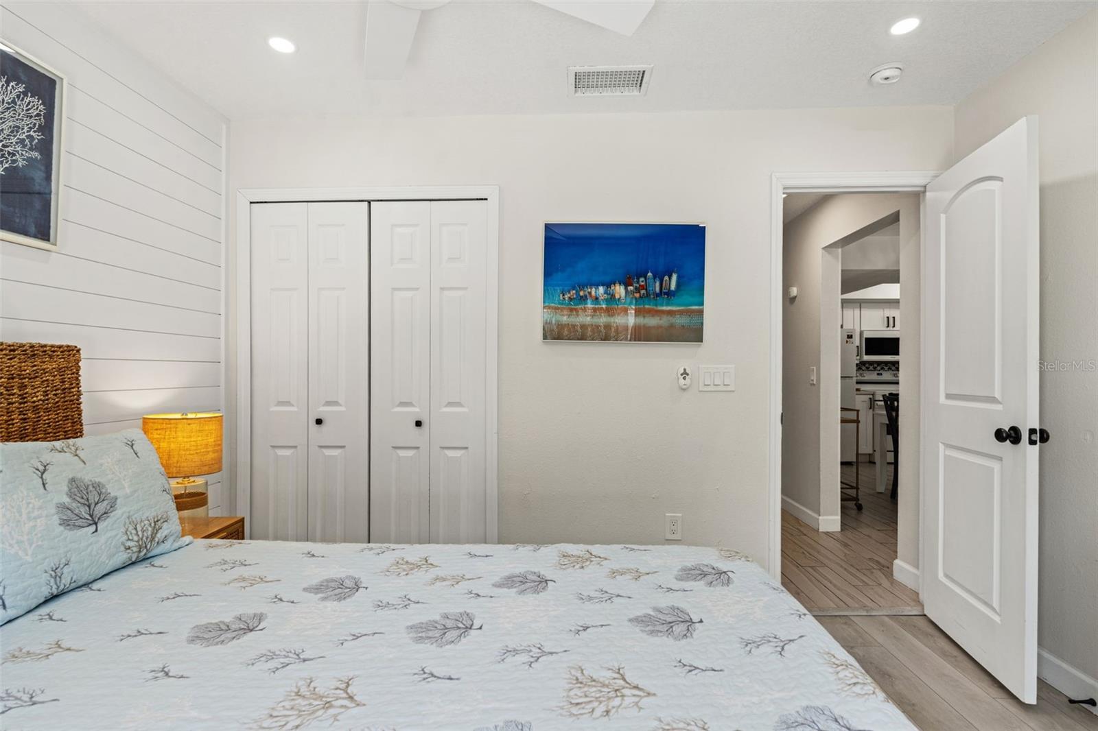 EDGEMERE - Residential