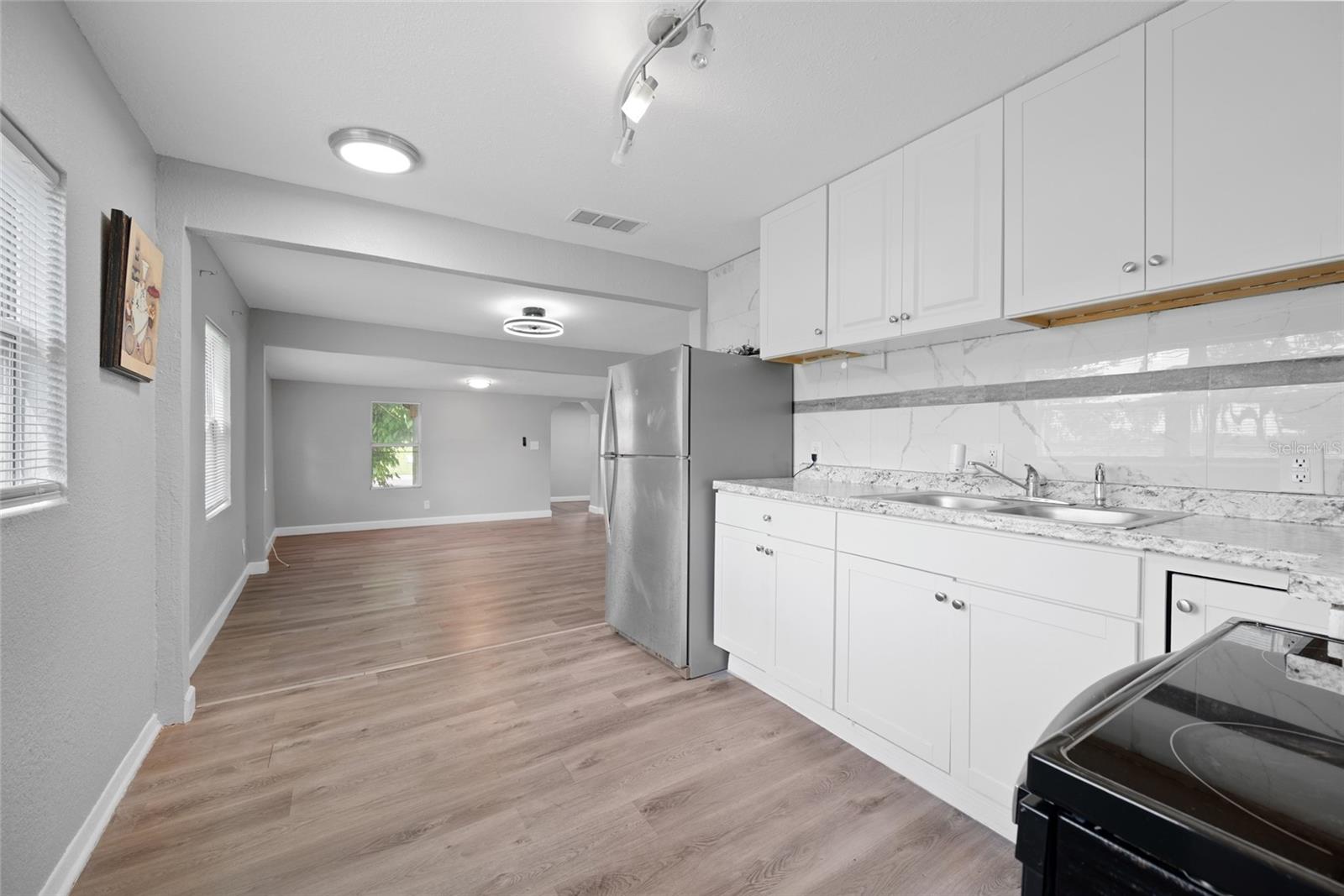 TOBY'S ACRES - Residential