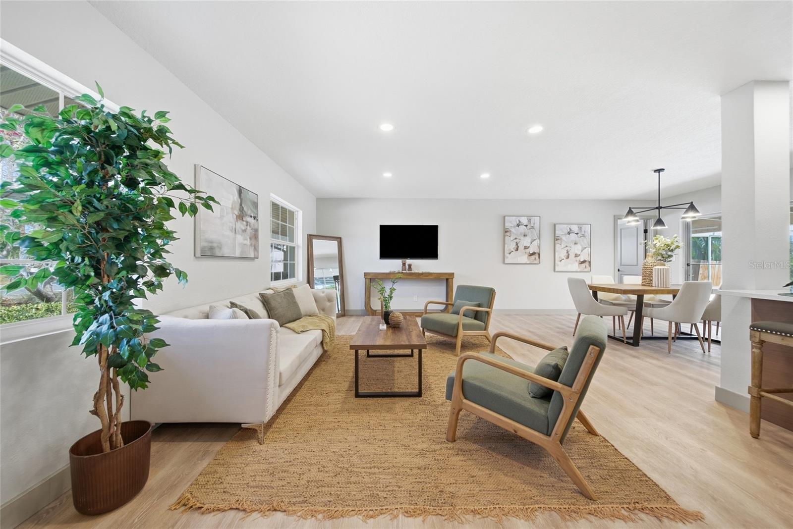 PASADENA GOLF CLUB ESTATES SEC 5 - Residential