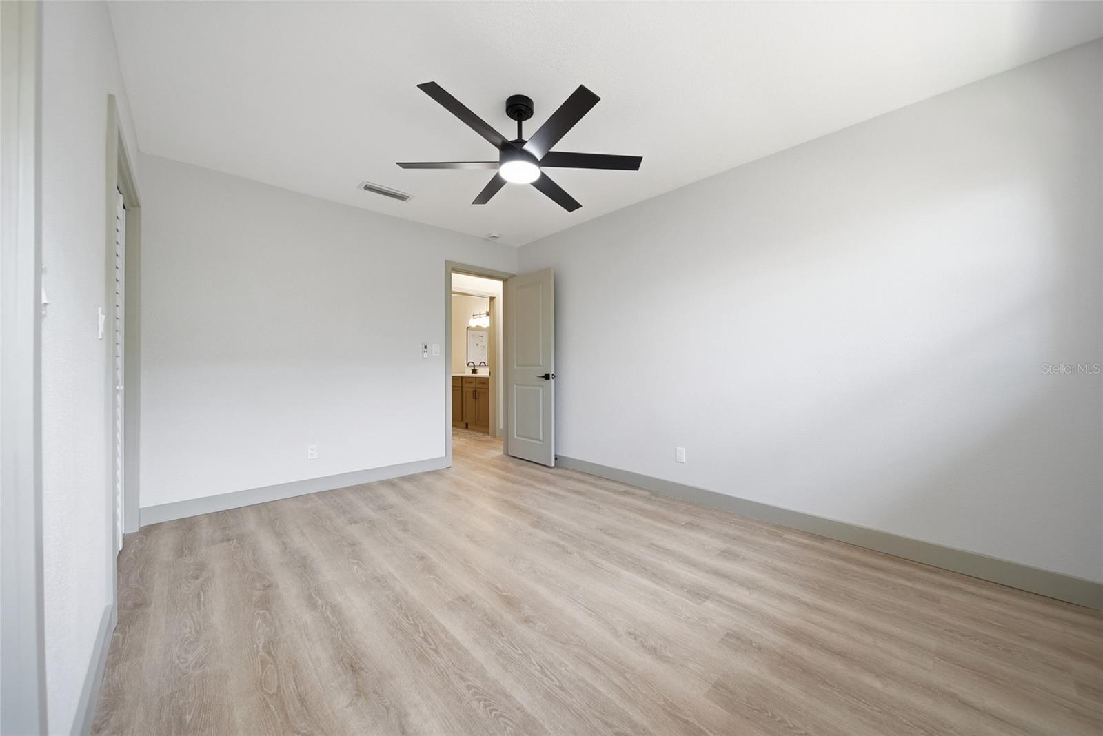 PASADENA GOLF CLUB ESTATES SEC 5 - Residential