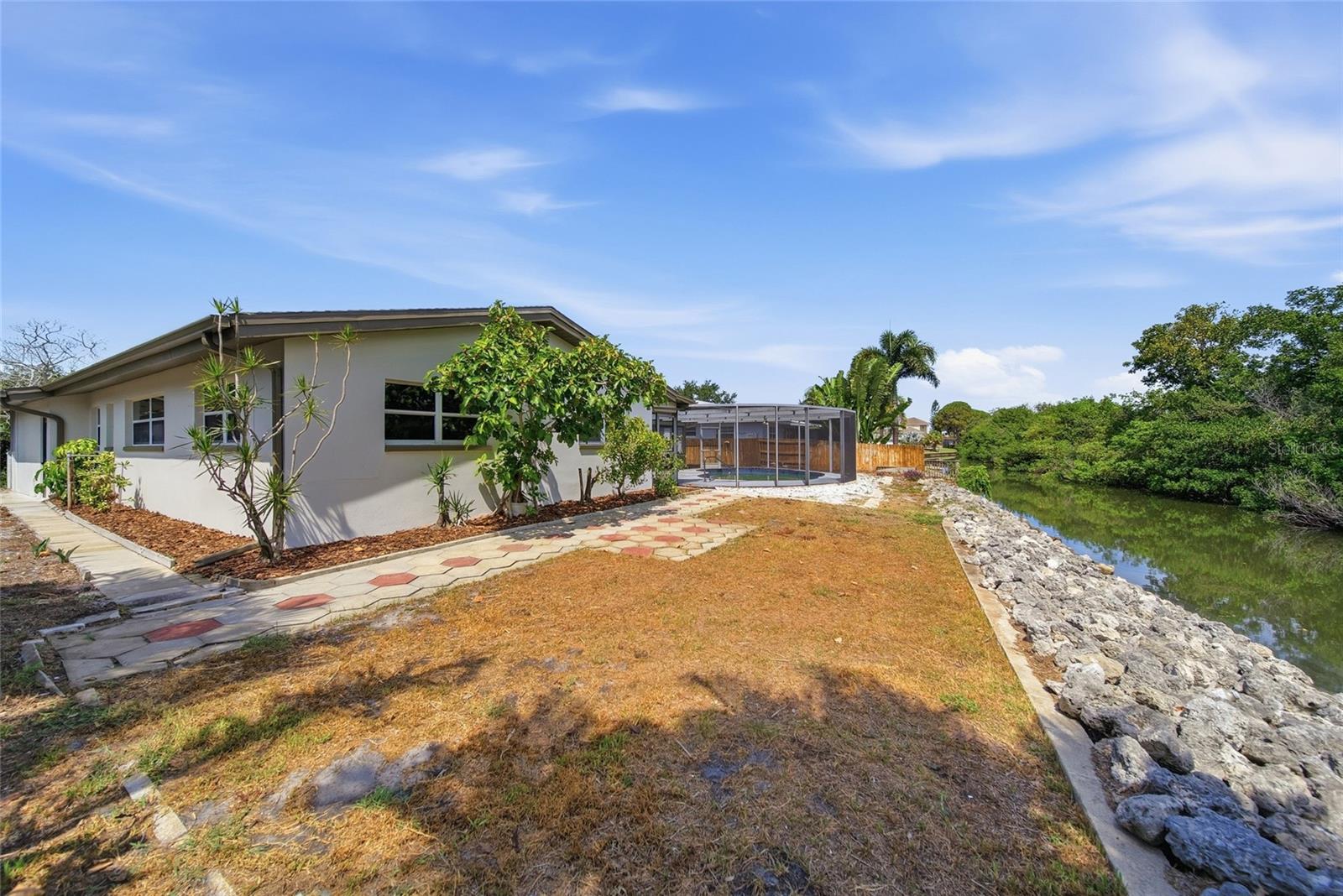 PASADENA GOLF CLUB ESTATES SEC 5 - Residential