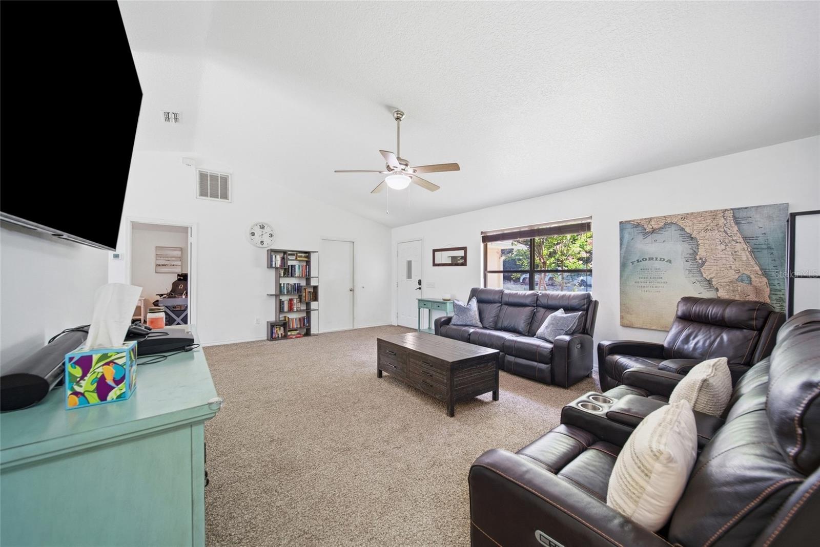 OCALA PARK ESTATE - Residential