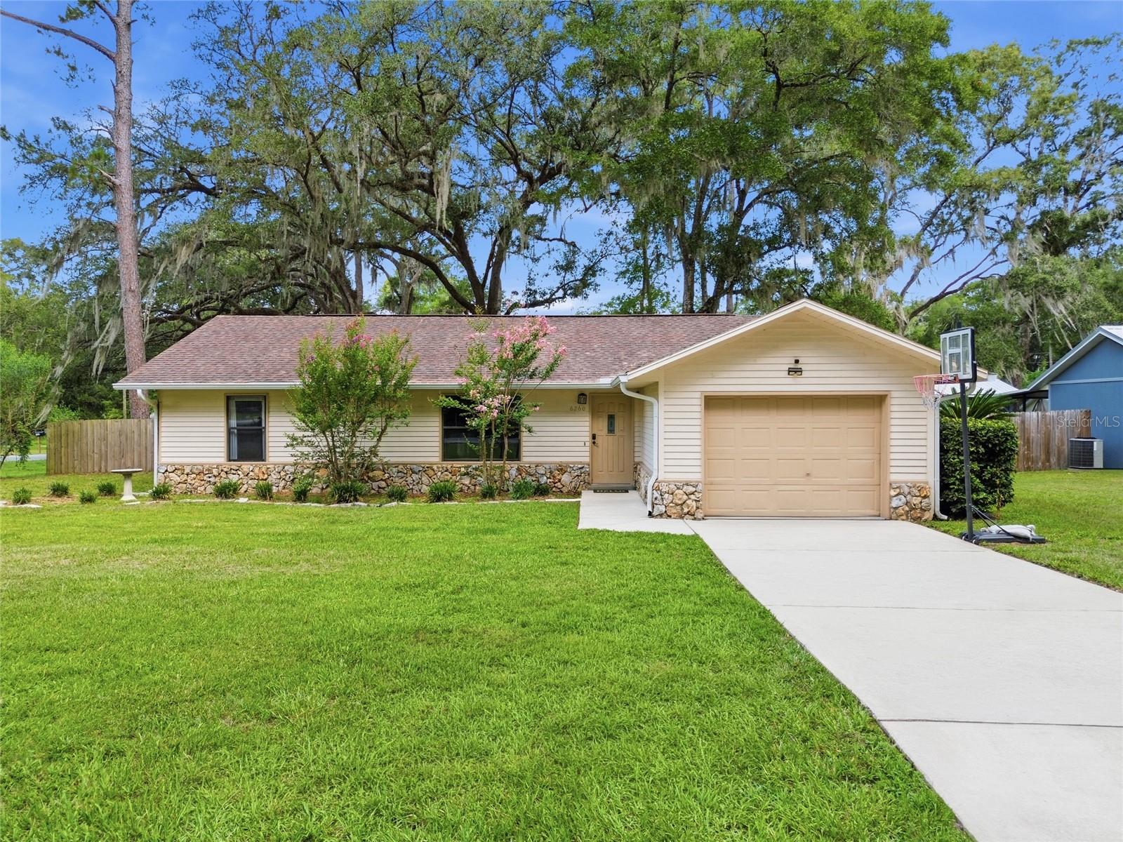 OCALA PARK ESTATE - Residential