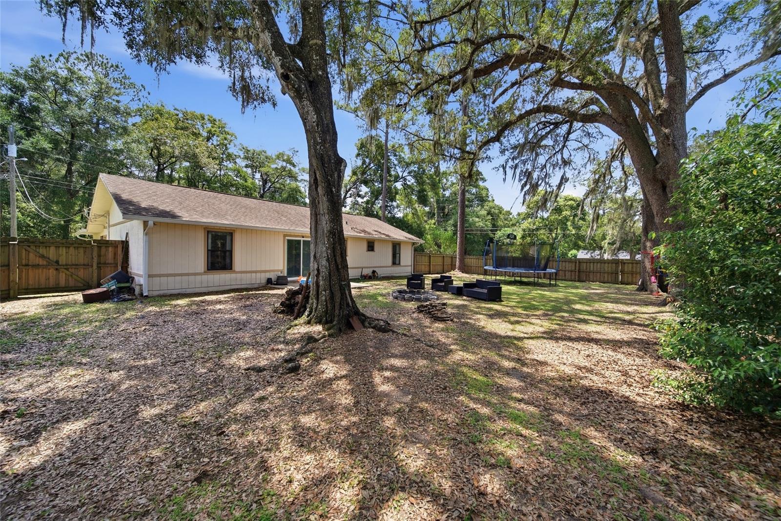 OCALA PARK ESTATE - Residential